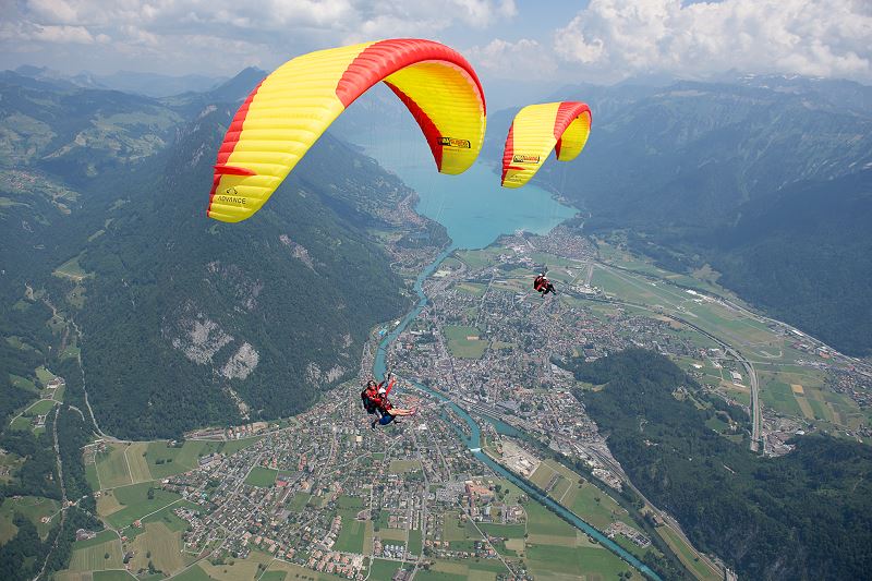 “Paragliding-Interlaken"